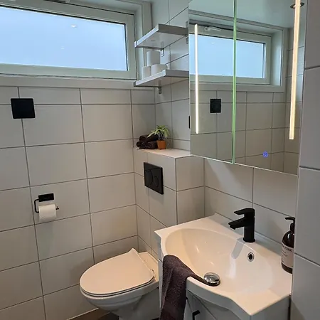 Newly Renovated 4br - Free Parking - * Stavanger